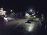 03 : 32