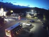 05 : 48