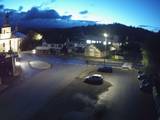 05 : 52
