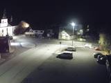 21 : 08