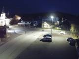 18 : 48