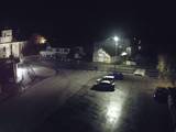 01 : 48