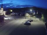 04 : 00