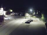 22 : 28