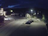 03 : 48