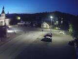 03 : 52