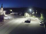 03 : 40