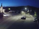 03 : 48