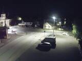 03 : 00