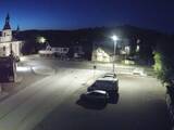 03 : 36