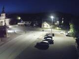 03 : 32