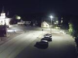 23 : 04