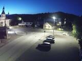 03 : 44
