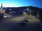 04 : 00