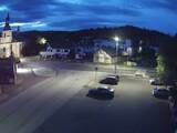 04 : 00
