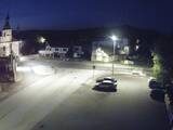 03 : 24