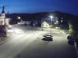 03 : 36