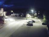 03 : 48