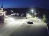 03 : 48