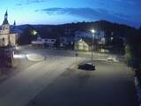04 : 08