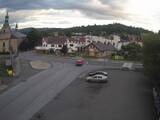 19 : 56
