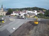 17 : 00
