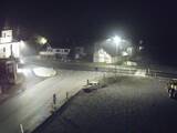 21 : 44