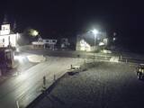 23 : 48