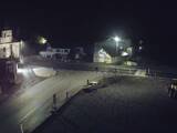 02 : 40