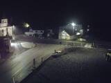 02 : 48