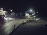 03 : 28