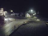 03 : 44