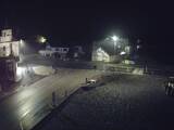 03 : 52