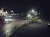 04 : 44