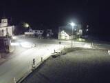 01 : 00