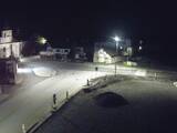 02 : 04