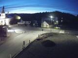 05 : 48