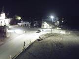 21 : 00