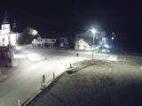 22 : 04