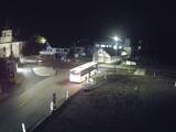 05 : 32