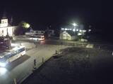 05 : 48