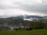 08 : 22