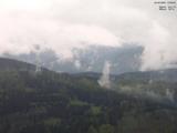 17 : 09