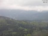 18 : 03