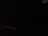 03 : 33