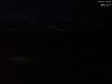 03 : 05