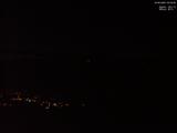 02 : 33