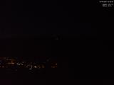 23 : 05