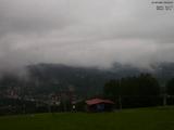 09 : 23