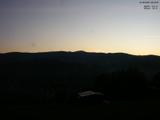 06 : 03